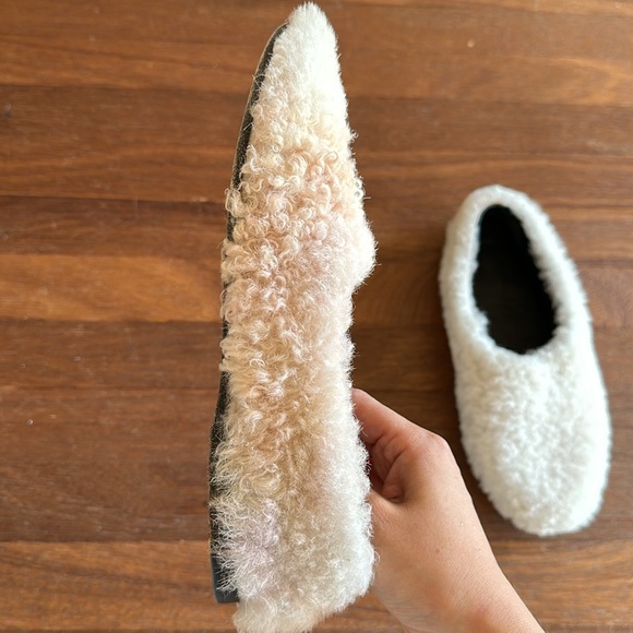 Celine Shearling Flats Shoes - Picture 4 of 8